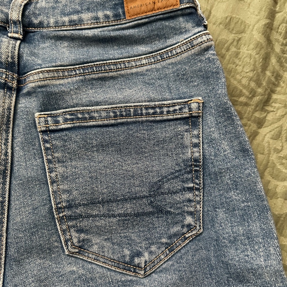 Mom Distressed Blue Jeans - Picture 3 of 5